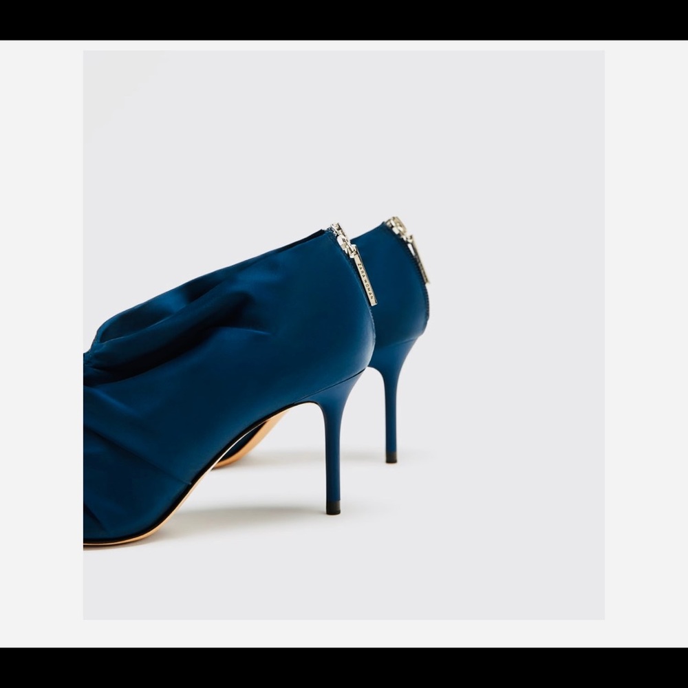SALE‼️ZARA High heel ankle boots with gathered - Picture 6 of 6